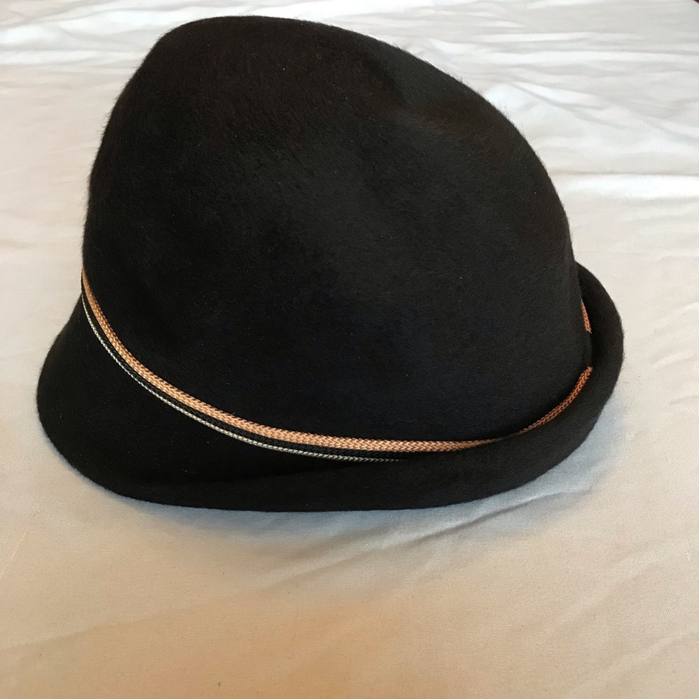 Ferncroft black wool hat